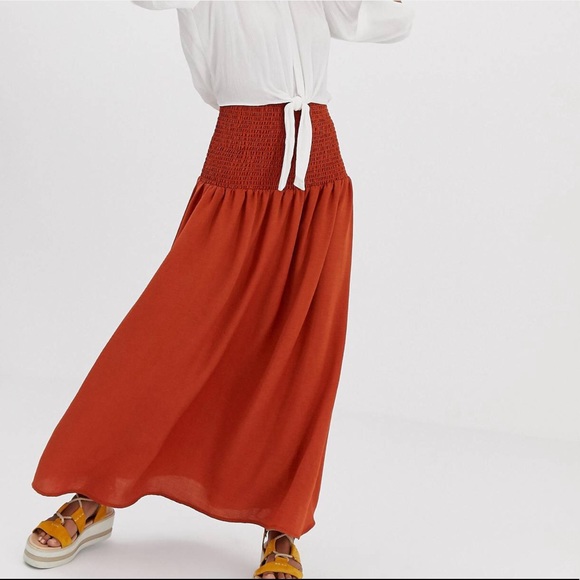 GORGEOUS MAXI SKIRT - Picture 1 of 1